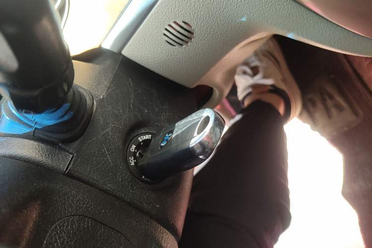 Used Buick Excelle 2013 1.5L Automatic Classic Model
