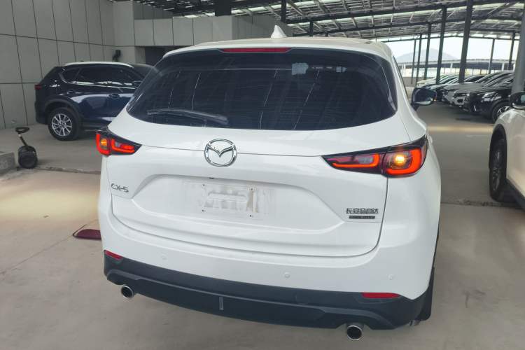 Used Mazda CX-5 2024 2.0L Automatic Two-Wheel Drive ZhiShang Version Rear
