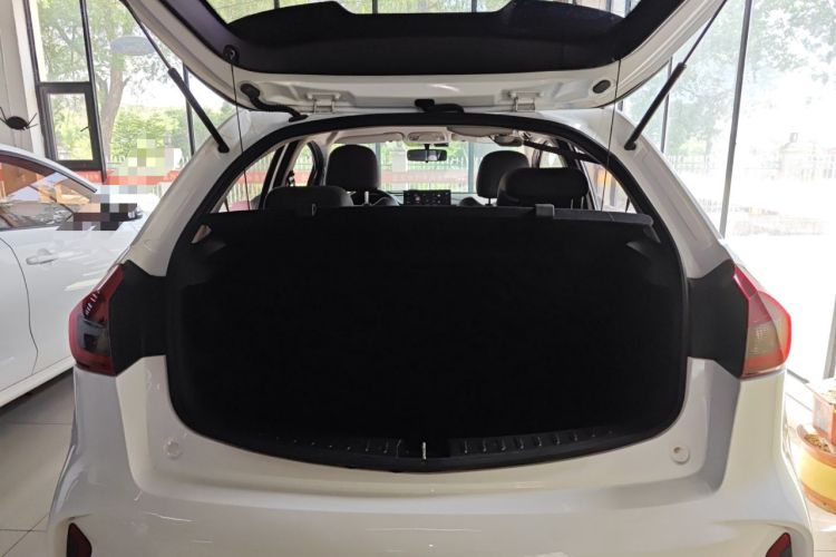 Used Geely Auto Vision X3 2021 PRO 1.5L Manual Elite Model Trunk