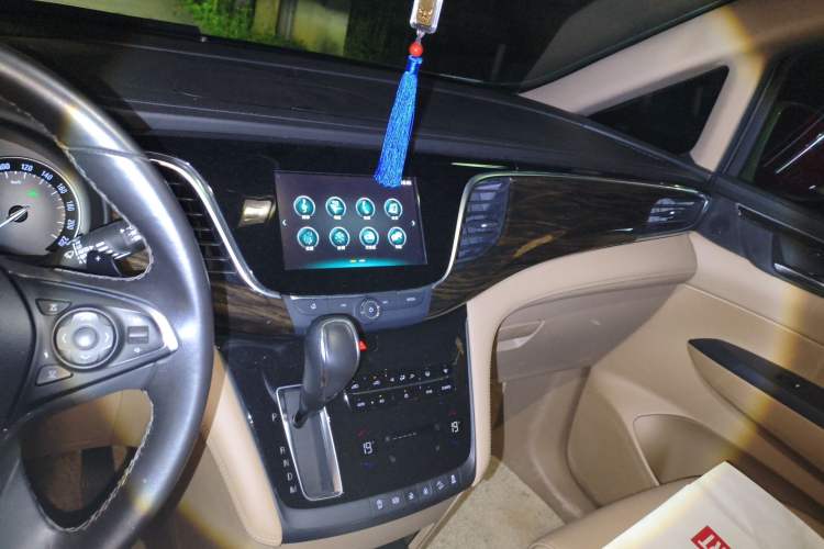 Used Buick GL8 2018 ES 28T Luxury Model China VI Standard
