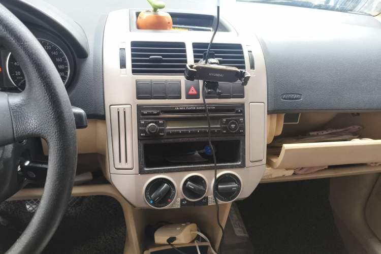 Used Volkswagen Polo 2006 Jinqu 1.6L Manual Yajun Edition