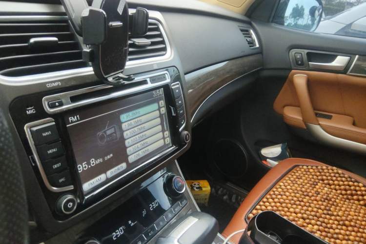 Used Haval H8 2015 2.0T Two-Wheel Drive Comfort Version