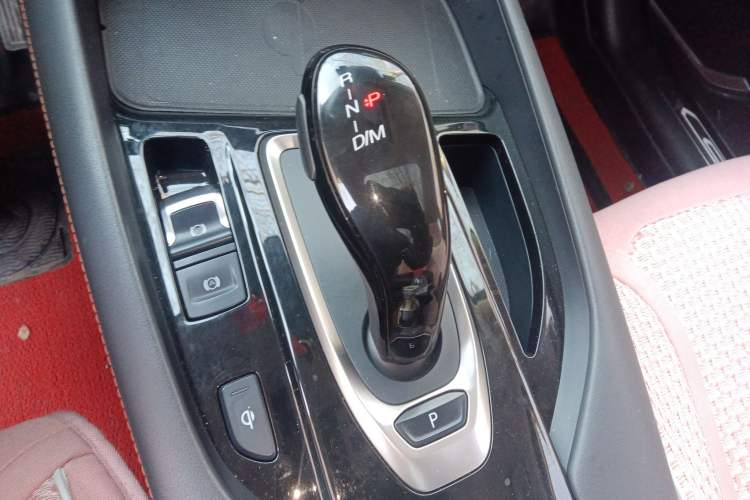 Used Haval F7 2021 2.0T Two-Wheel Drive i-Van
