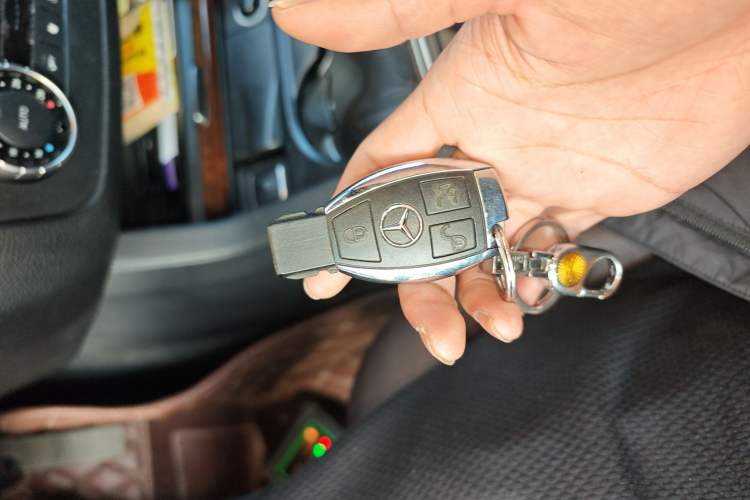 Used Mercedes-Benz M-Class 2014 ML 400 4MATIC Luxury Model