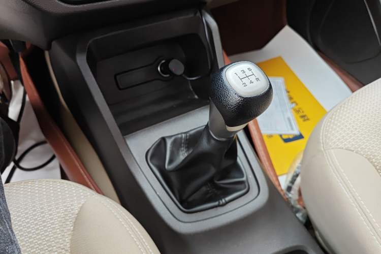 Used Wuling Hongguang 2018 1.5L S Standard Version L2B