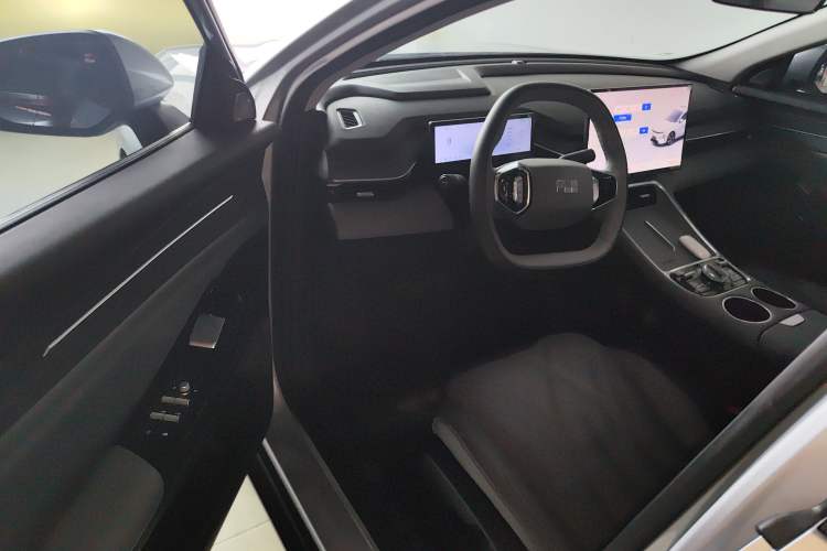 Used Geely Galaxy L6 2025 EM-i 140km Starship Edition