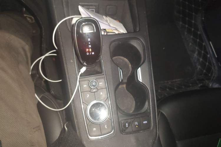 Used Cadillac XT4 2020 28T Two-Wheel-Drive Leading Version