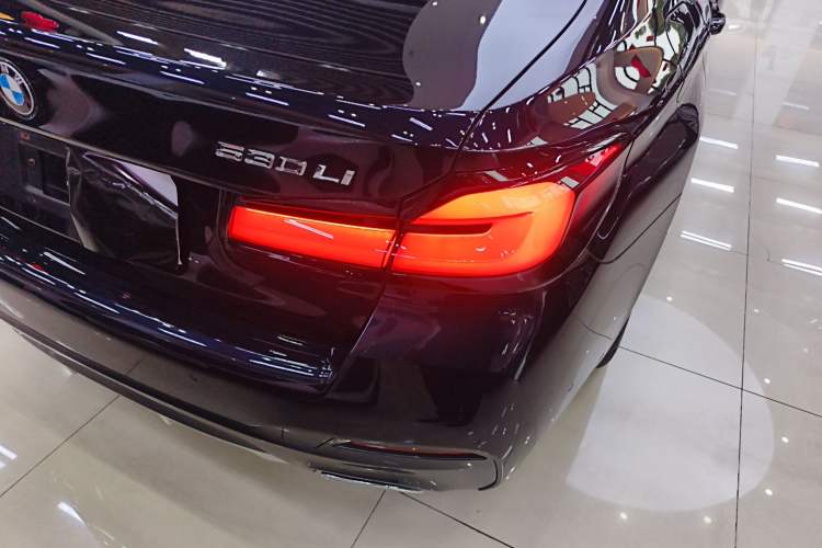 Used BMW 5 Series 2023 530Li Leading Model M Sport Package
