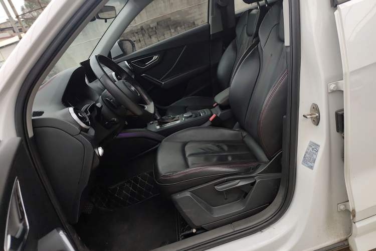 Used Audi Q2L 2022 35 TFSI Progressive Dynamic Edition