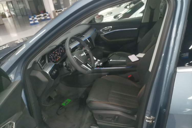 Used Audi e-tron 2021 50 quattro Luxury Edition
