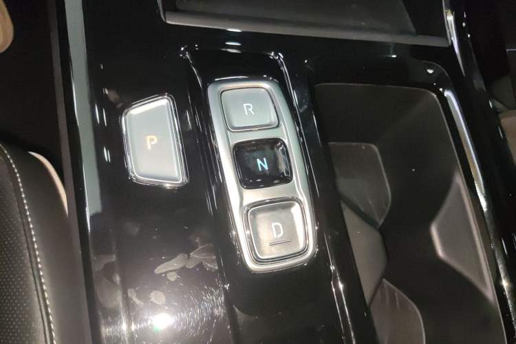 Used Hyundai Custo 2024 270TGDi LUX Prestige Edition
