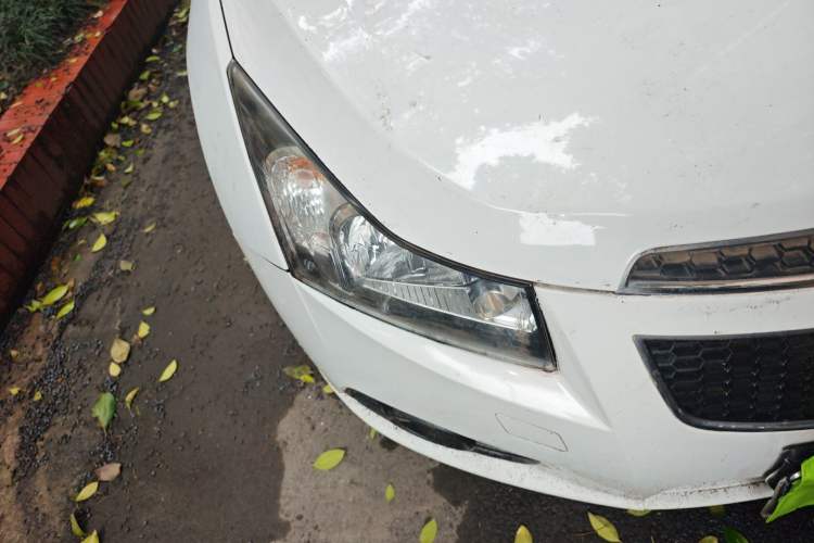 Used Chevrolet Cruze 2013 Hatchback 1.6T Automatic Flagship Model Right Front Headlight