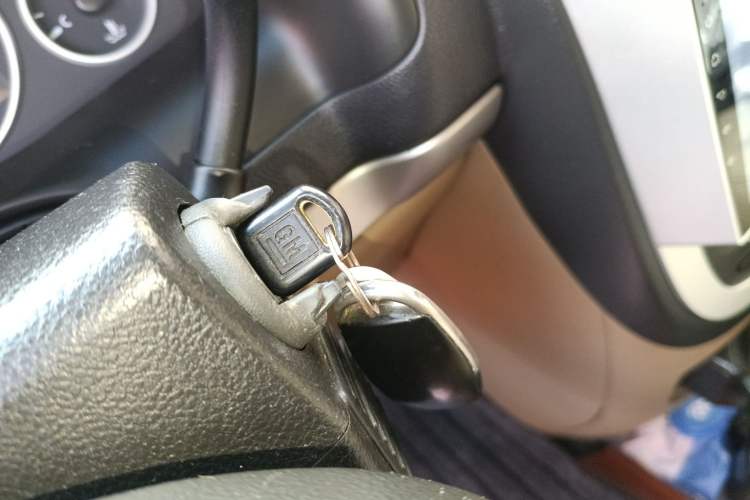 Used Buick GL8 2014 2.4L Executive Edition