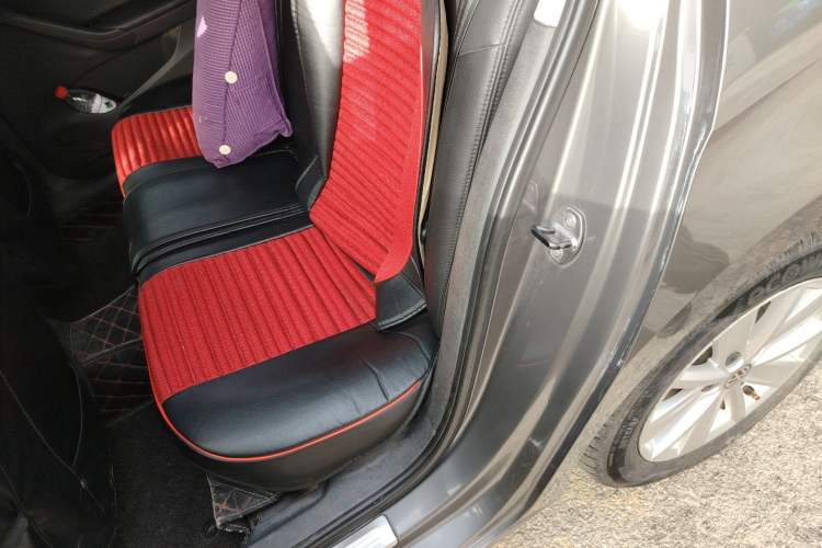 Used Volkswagen Jetta 2013 1.6L Automatic Comfort Model Left Rear Seat