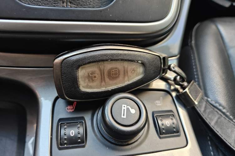 Used Ford Kuga 2015 1.5L GTDi Four-Wheel-Drive Elite Model