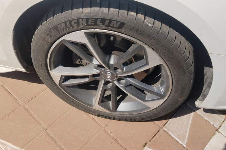 Used Audi A4L 2020 40 TFSI Fashion Dynamic Model Right Front Wheel Hub