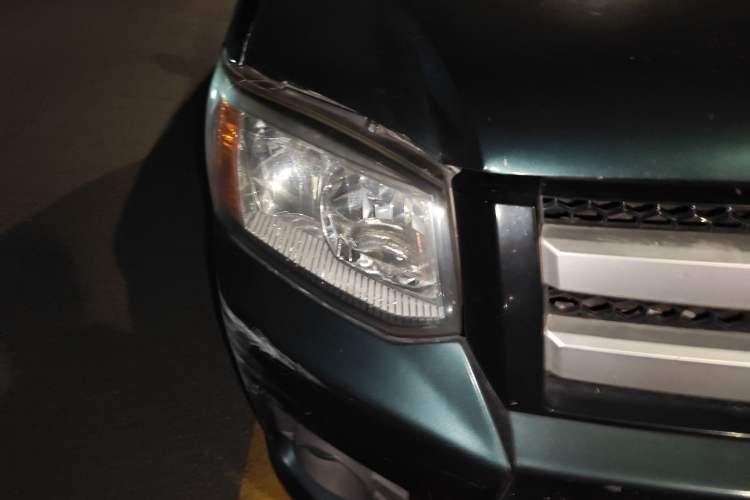 Used JMC Baodian 2018 2.9T New Value-Packed Two-Wheel-Drive Diesel Comfort Version with Extended Cargo Bed – JX4D30B5L