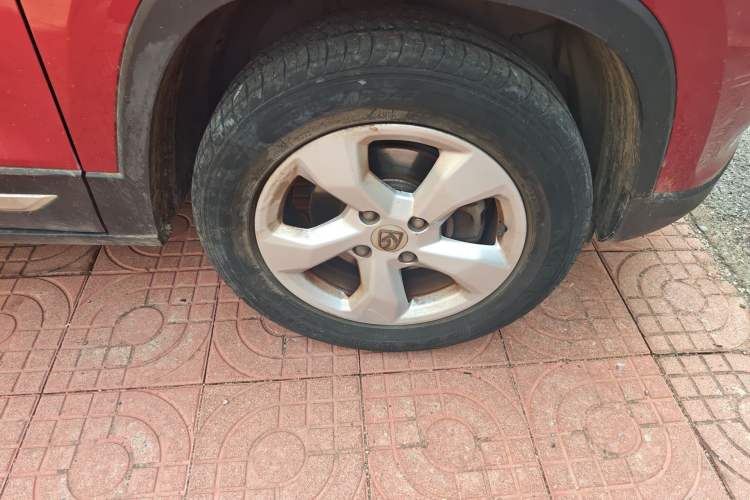 Used Baojun 510 2019 1.5L Manual Enjoyment Model 77kW China VI Emission Standard Right Front Wheel Hub