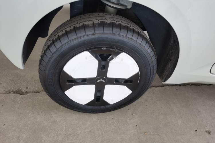 Used Wuling Hongguang MINIEV 2024 3rd Generation 215km Advanced Version
