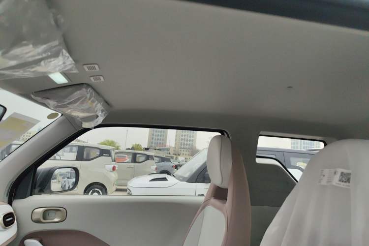 Used Geely Galaxy Panda 2025 210 km – Yuanqi Bear
