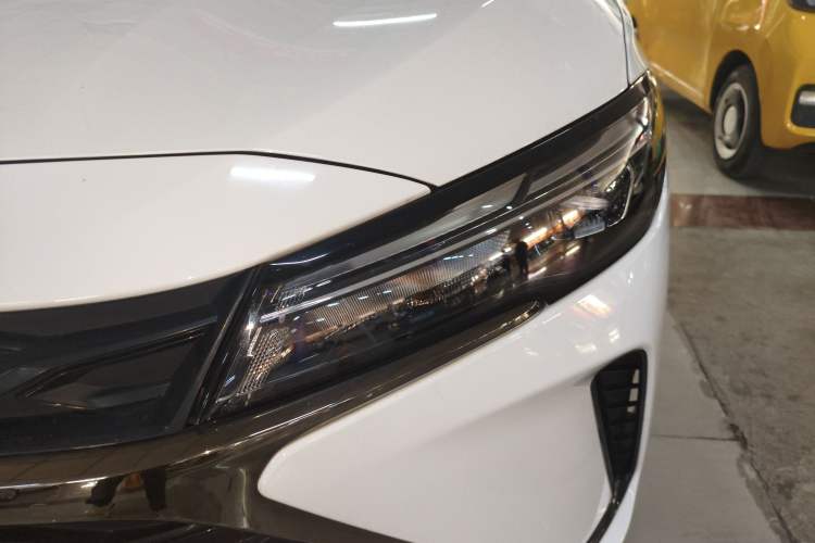 Used Chevrolet Monza 2024 1.5L Dual-Clutch Enjoyment Edition Left Front Headlight