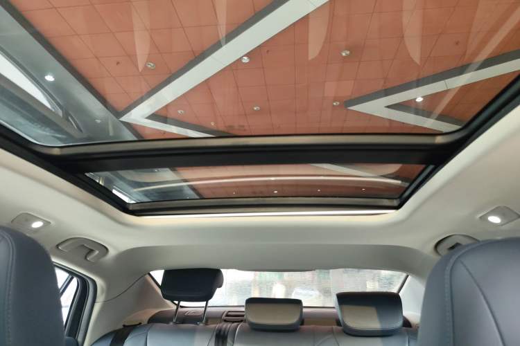 Used Hongqi H5 2020 1.8T Automatic Smart Connect Flagship Edition
