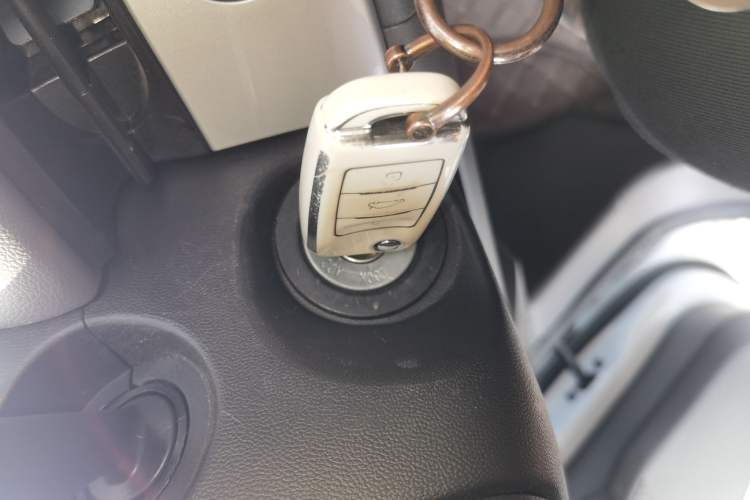 Used CHANGAN NEVO Lumin 2024 130km Qingyue Version Interior 1