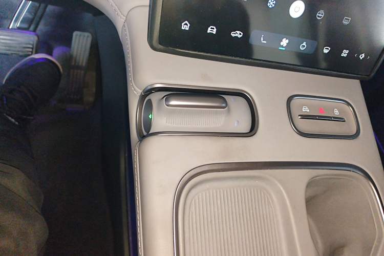 Used Nio EC6 2023 75 kWh