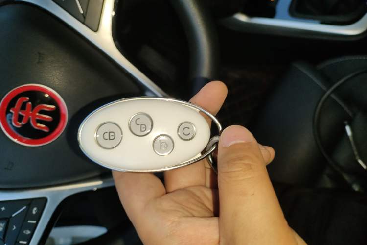 Used BYD Song MAX 2017 1.5T Manual Smart Connect Luxury 7-Seater
