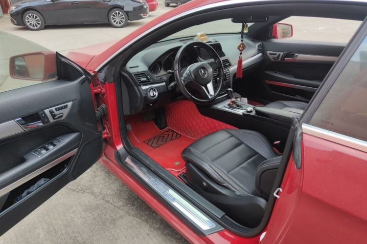 Used Mercedes-Benz E-Class 2011 E 260 CGI Coupe
