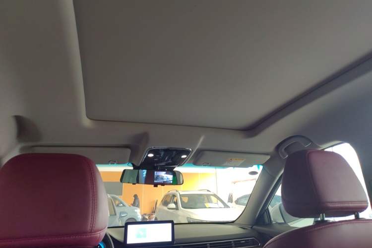 Used JETOUR X70 2024 1.5T DCT Glory PRO 7-Seater