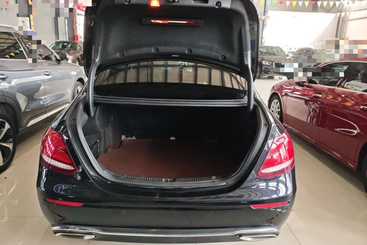 Used Mercedes-Benz E-Class 2020 E 260 L
