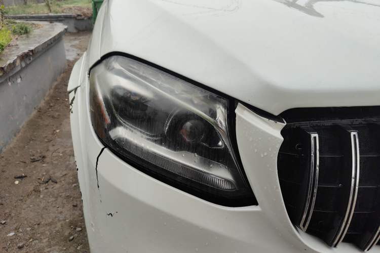 Used Mercedes-Benz GL-Class 2014 GL 350 CDI 4MATIC Right Front Headlight