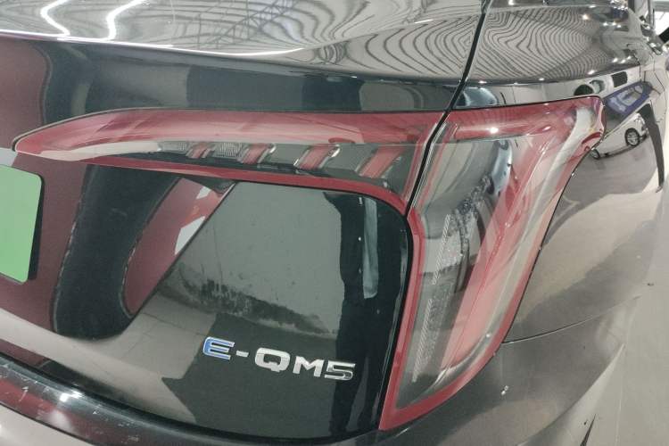Used Hongqi E-QM5 2023 Revised Version Basic Travel Edition Right Rear Taillight