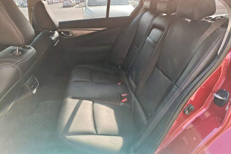 Used Infiniti Q50L 2016 2.0T Enjoyment Edition