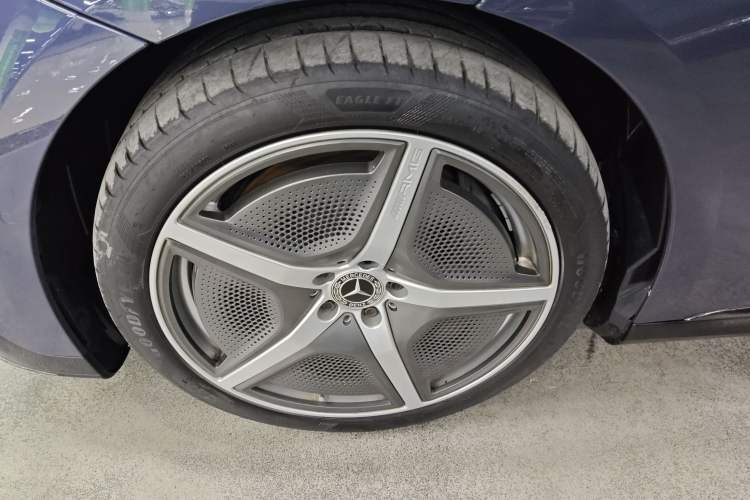 Used Mercedes-Benz EQE 2022 350 First Edition Special Version
