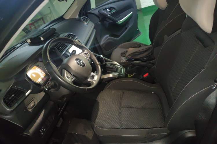 Used Renault Kadjar 2016 2.0L Two-Wheel Drive Leading Edition
