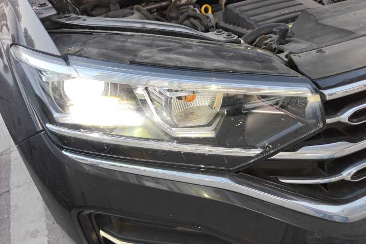 Used Volkswagen Tayron 2021 280TSI Two-Wheel Drive Luxury Smart Connectivity Version
