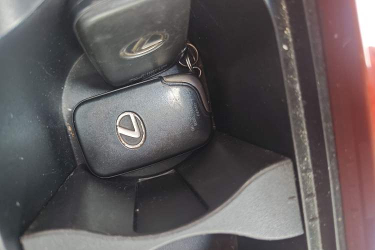 Used Lexus ES 2006 350
