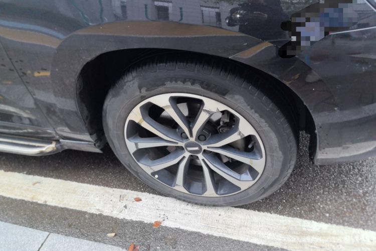 Used Wey VV7 2017 2.0T Ultra-Luxury Version Right Front Wheel Hub