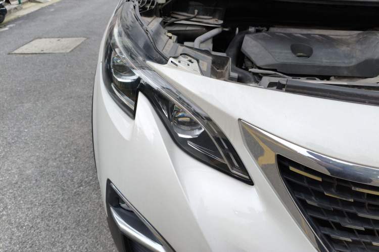 Used Peugeot 4008 2019 400THP Luxury GT Edition Right Front Headlight