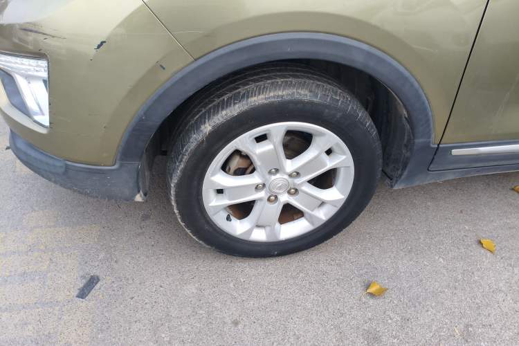 Used Changan CS15 2017 1.5L Automatic Luxury Model with Sunroof