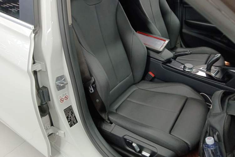 Used BMW 3 Series 2019 320Li Fashion Model