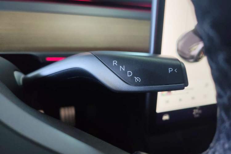 Used Tesla Model 3 2021 Performance High-Performance All-Wheel-Drive Version Gear Lever