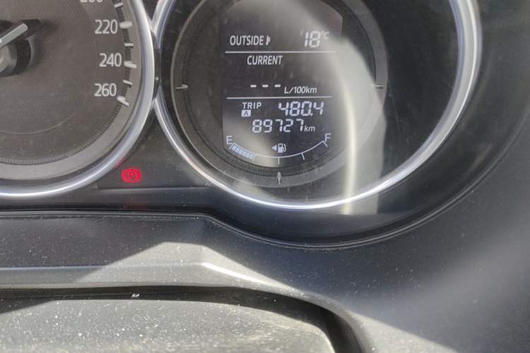 Used Mazda Atenza 2017 2.5L Skyactiv Sport Edition Odometer Close Up