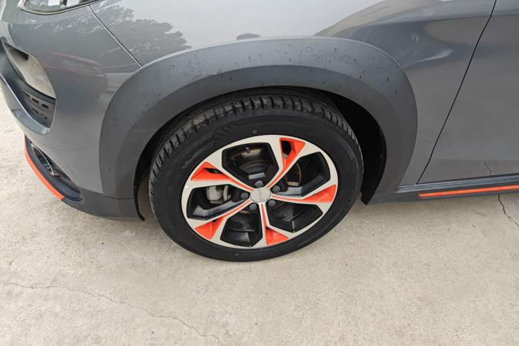 Used Lynk & Co 02 2018 1.5T DCT Two-Wheel Drive Zhaoban China V Standard Left Front Wheel Hub