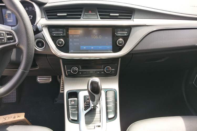Used Geely Auto Emgrand GS 2016 Sport Edition 1.8L Automatic LingShang Model Audio And AC Panel