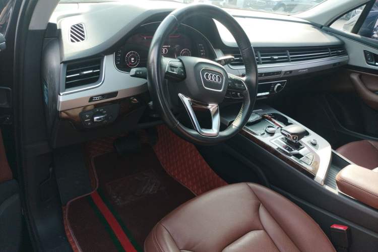 Used Audi Q7 2019 55 TFSI Technology Edition