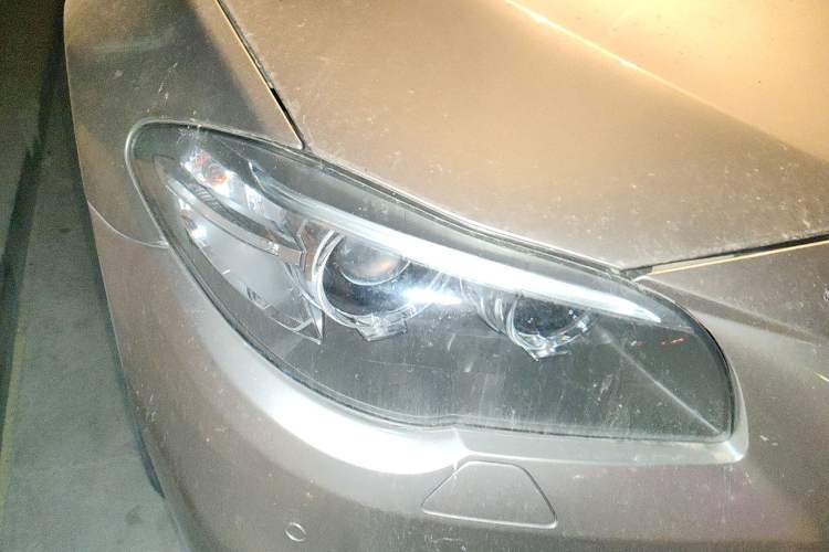 Used BMW 5 Series 2014 528Li xDrive Premium Edition Right Front Headlight