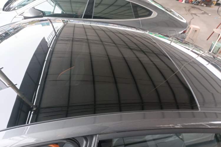 Used CHANGAN UNI-V 2025 Model Third-Generation 1.5T 500Bar Prestige Edition Roof